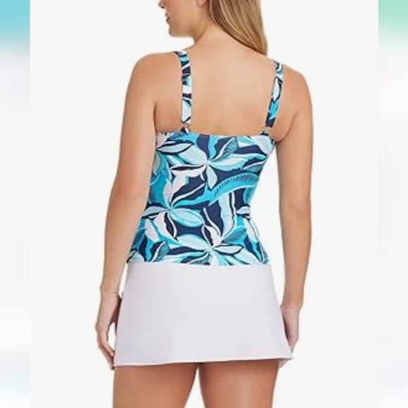 NWT ELLEN TRACY Womens 2 Piece Lightweight Tankini Swimsuit Set - Picture 2 of 9